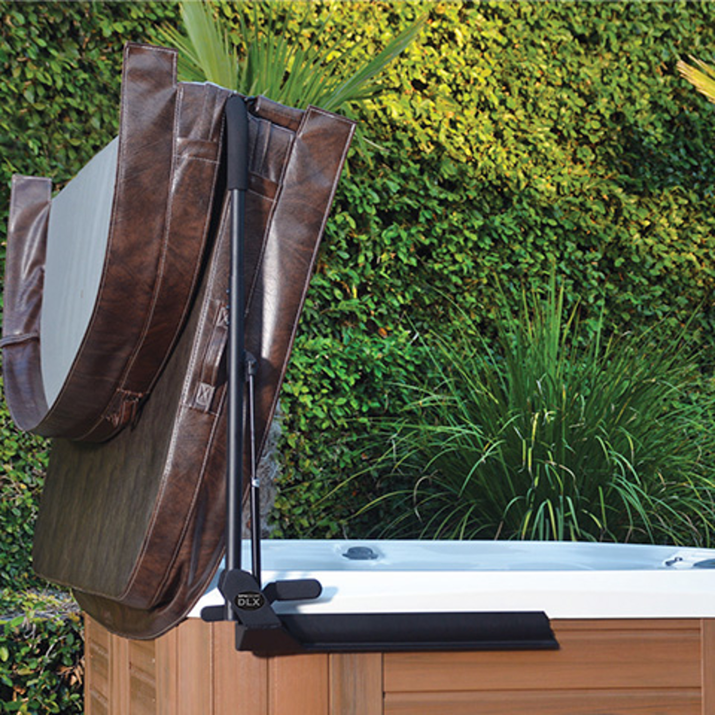 Picture of Spa Escort® Cover Lift Hydraulic